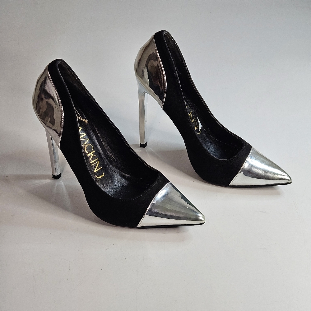 Macklin J Pump Silver Cap Toe Women 6